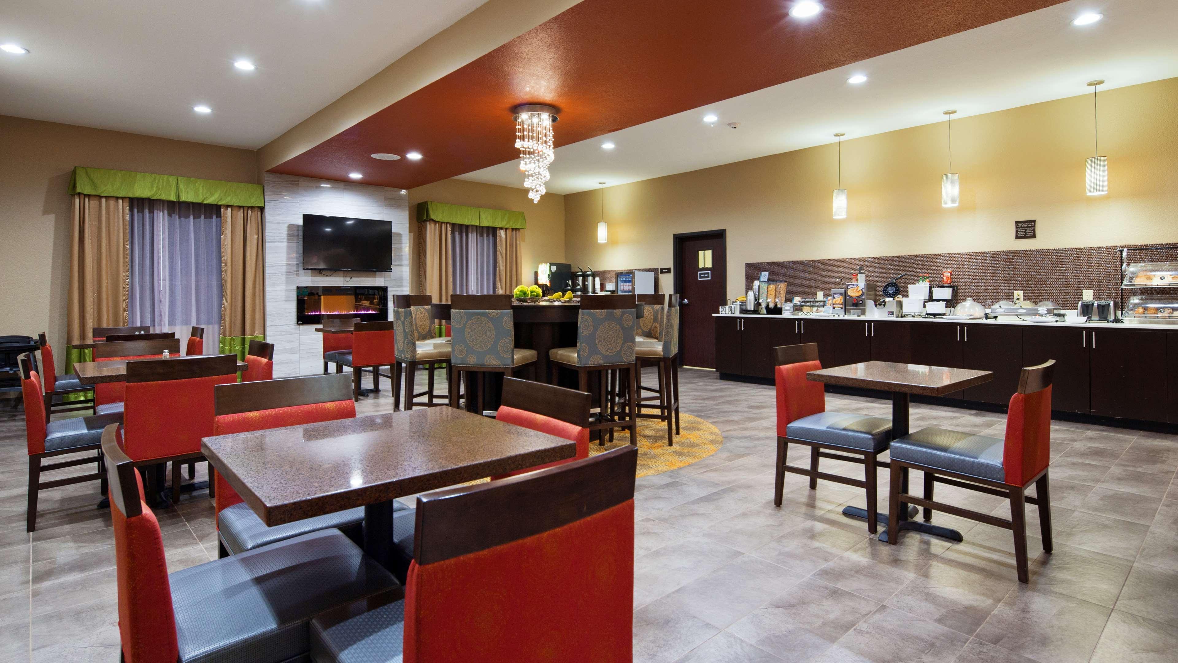 Best Western Plus Fairview Inn & Suites Exteriör bild
