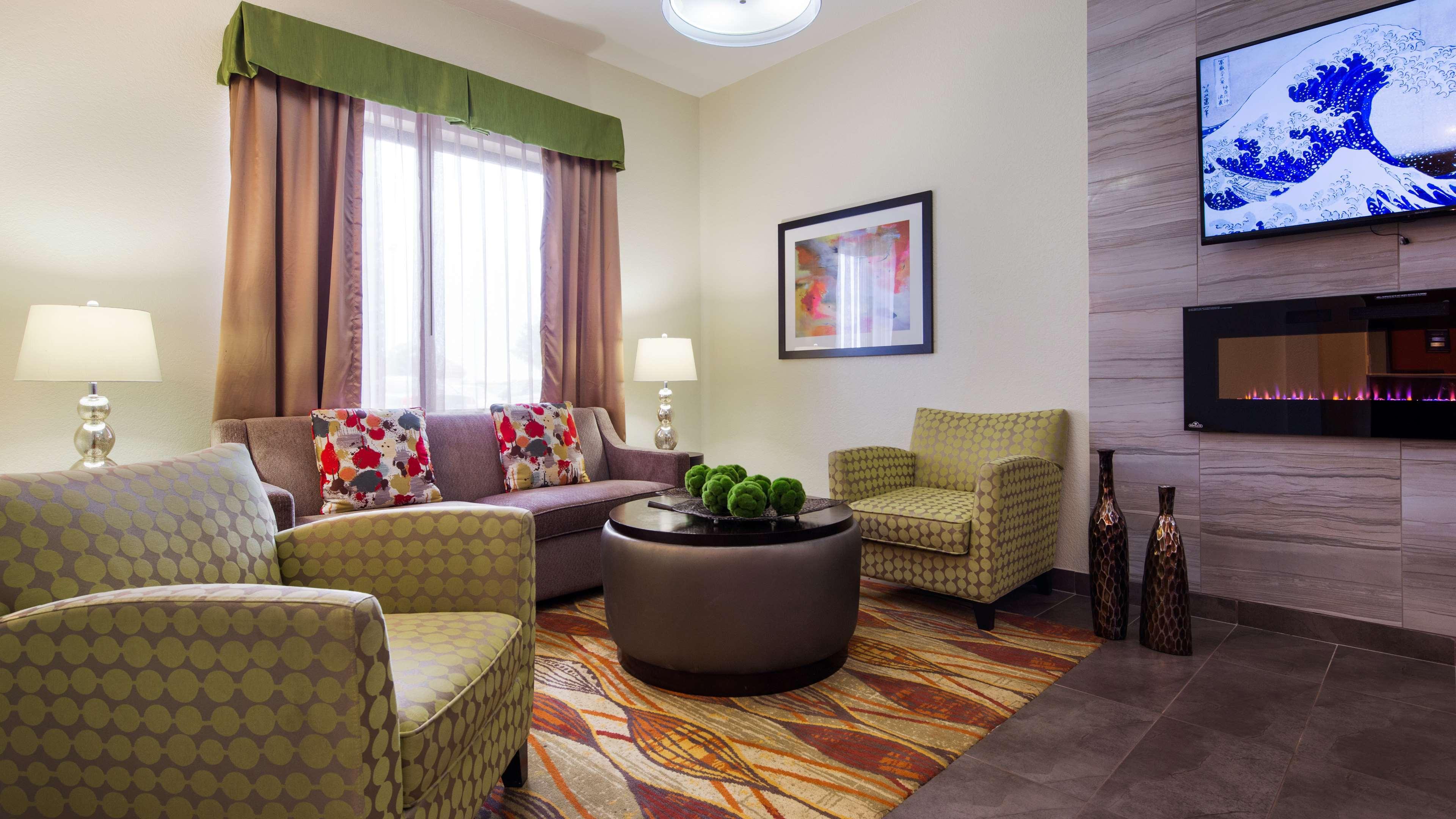 Best Western Plus Fairview Inn & Suites Exteriör bild